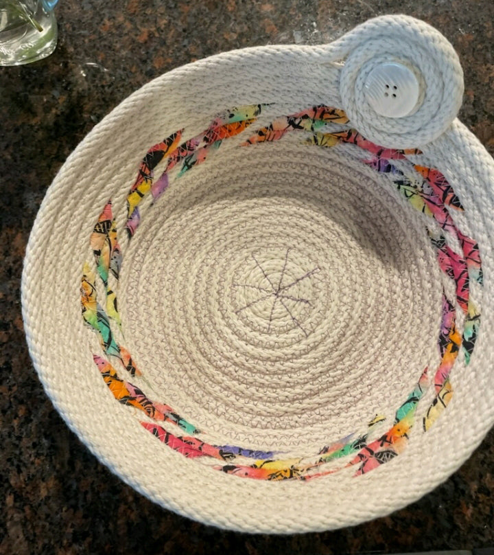 Fabric and heavy rope bowl