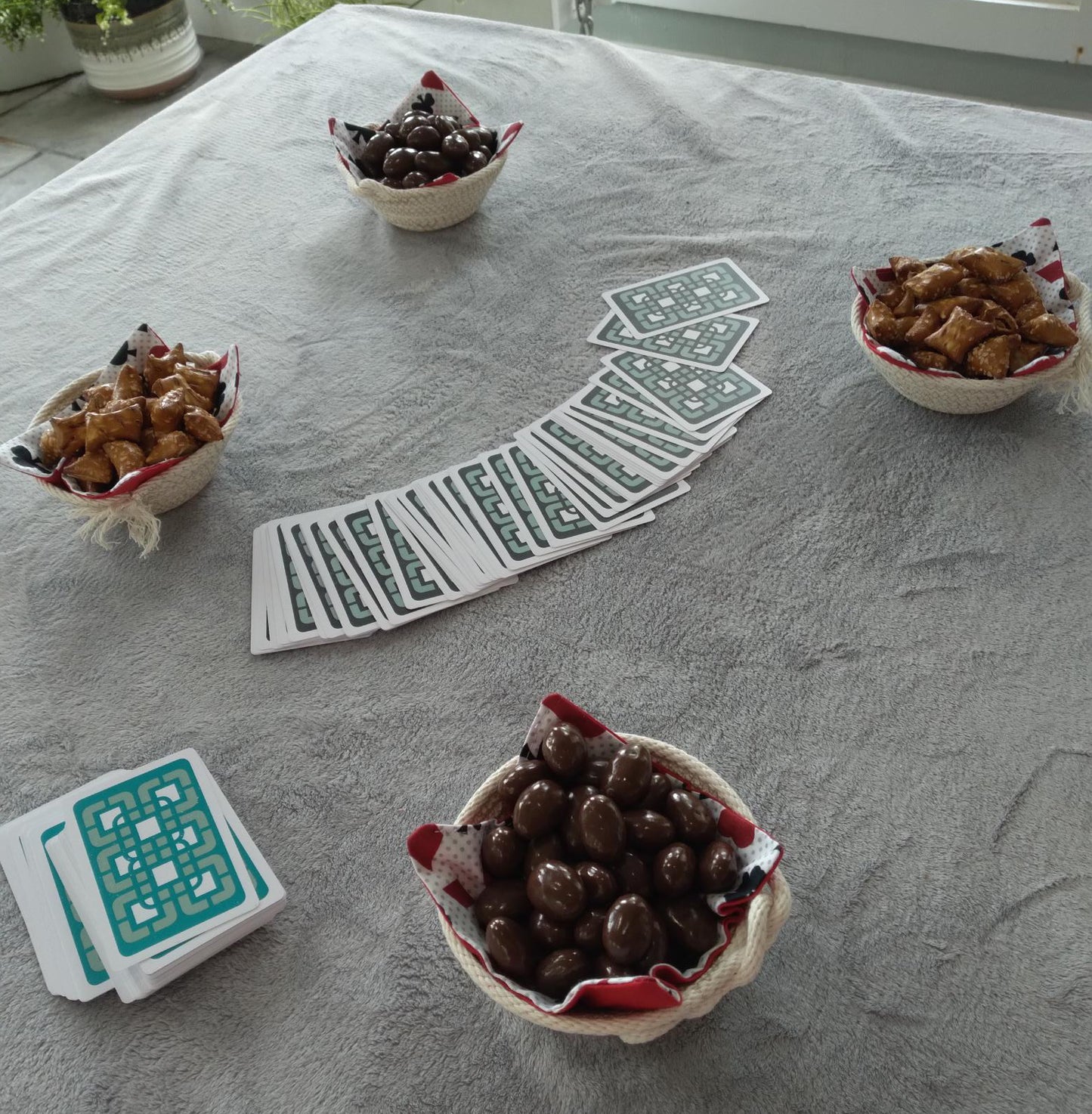 Set of Snack Bowls for the Game Table