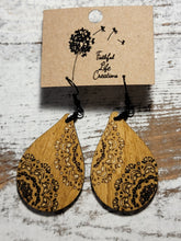 Load image into Gallery viewer, Handmade Earrings by Sherri Muse
