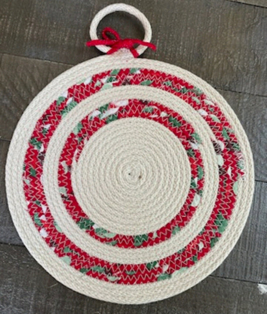 Fabric & rope Christmas trivet