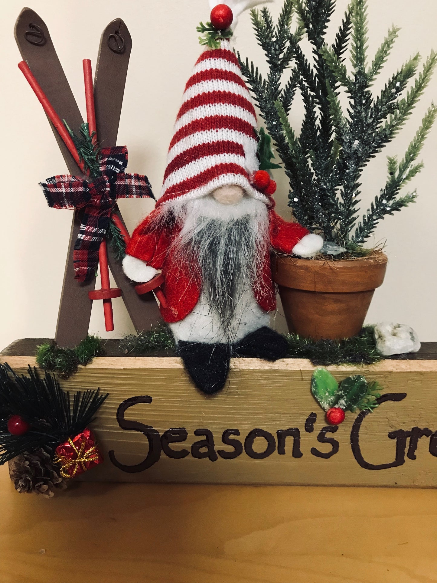 Season's Greetings with Gnome and Skis